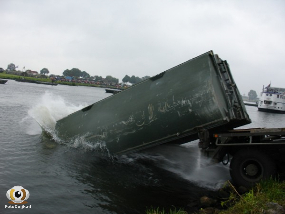 Proefsluiting pontonbrug 100 20210527 1741329239
