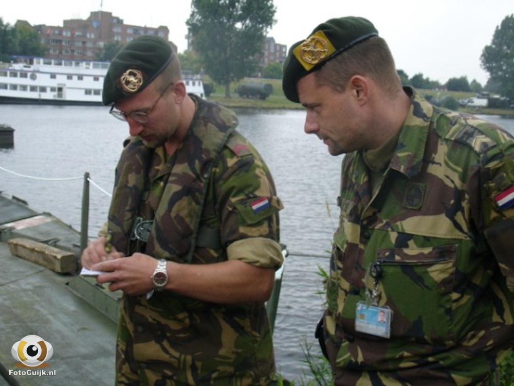 Proefsluiting pontonbrug 111 20210527 1632762976