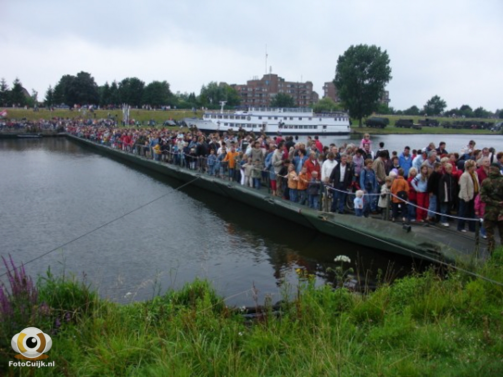 Proefsluiting pontonbrug 134 20210527 1439917487