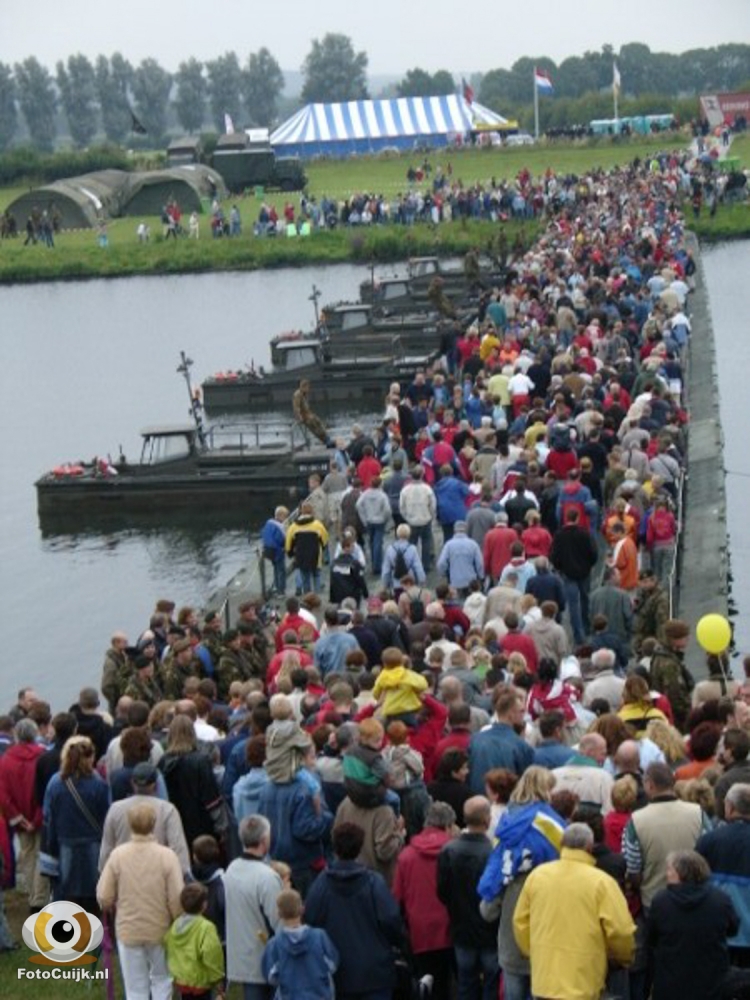 Proefsluiting pontonbrug 142 20210527 1831965618