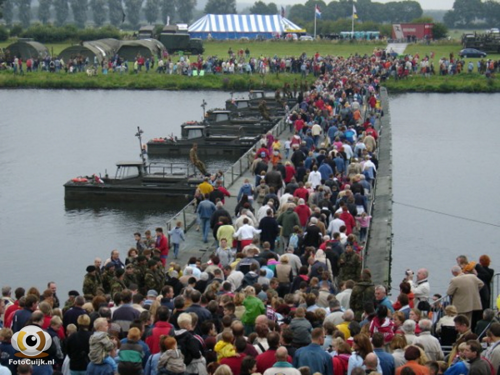 Proefsluiting pontonbrug 146 20210527 1208394888