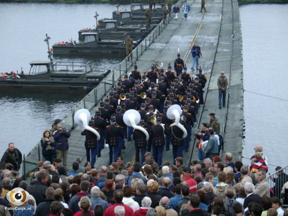 Proefsluiting pontonbrug 165 20210527 1235809948