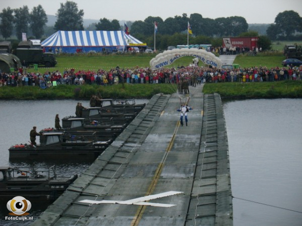 Proefsluiting pontonbrug 18 20210527 1440341854