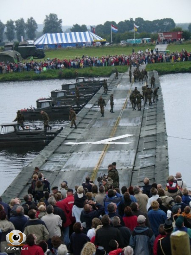 Proefsluiting pontonbrug 19 20210527 1039415532