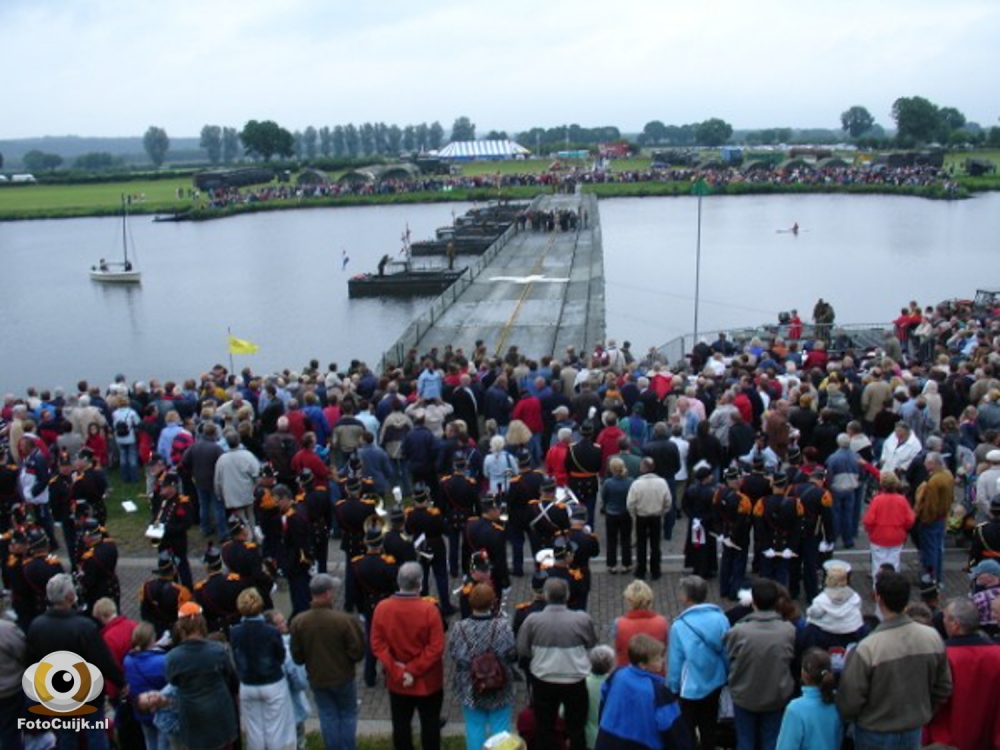 Proefsluiting pontonbrug 23 20210527 1644071356