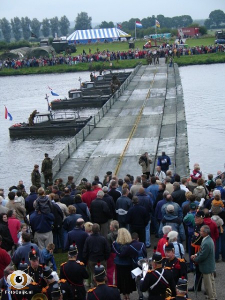 Proefsluiting pontonbrug 29 20210527 2076605173