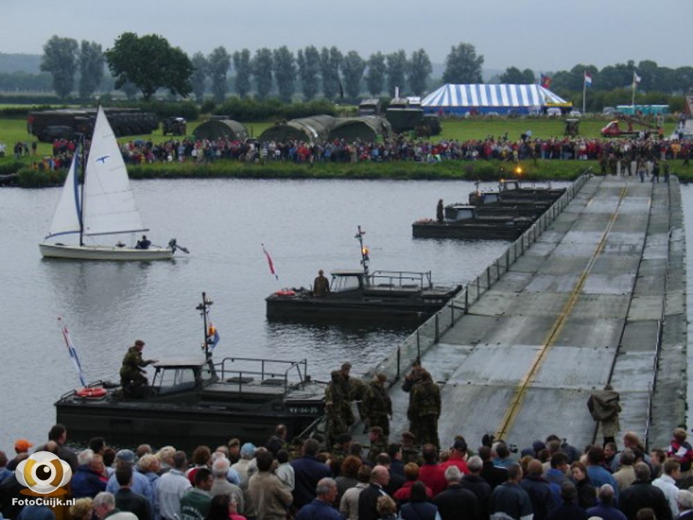 Proefsluiting pontonbrug 31 20210527 1399053677
