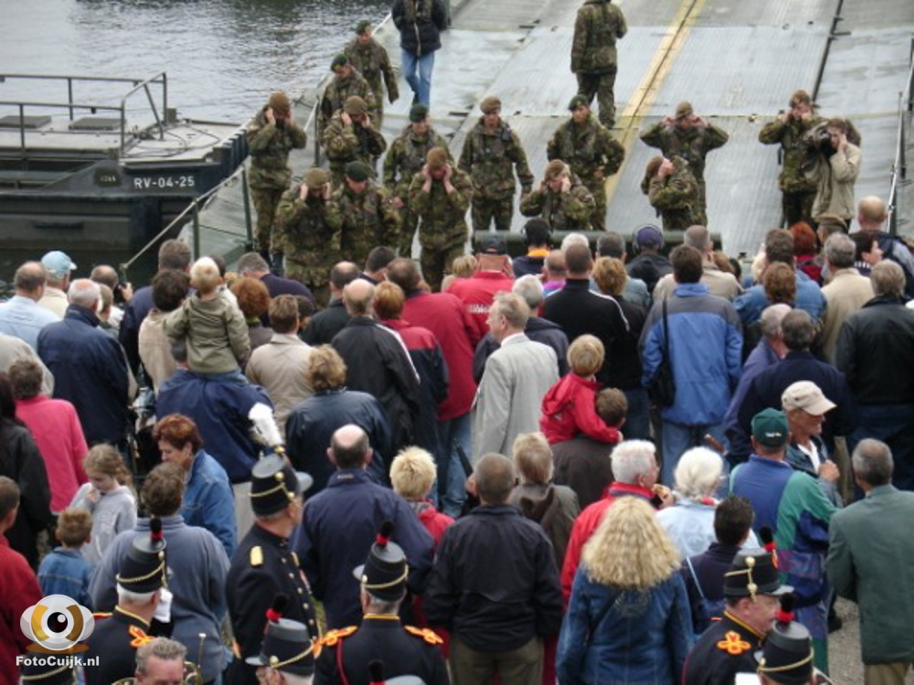 Proefsluiting pontonbrug 33 20210527 1273629865