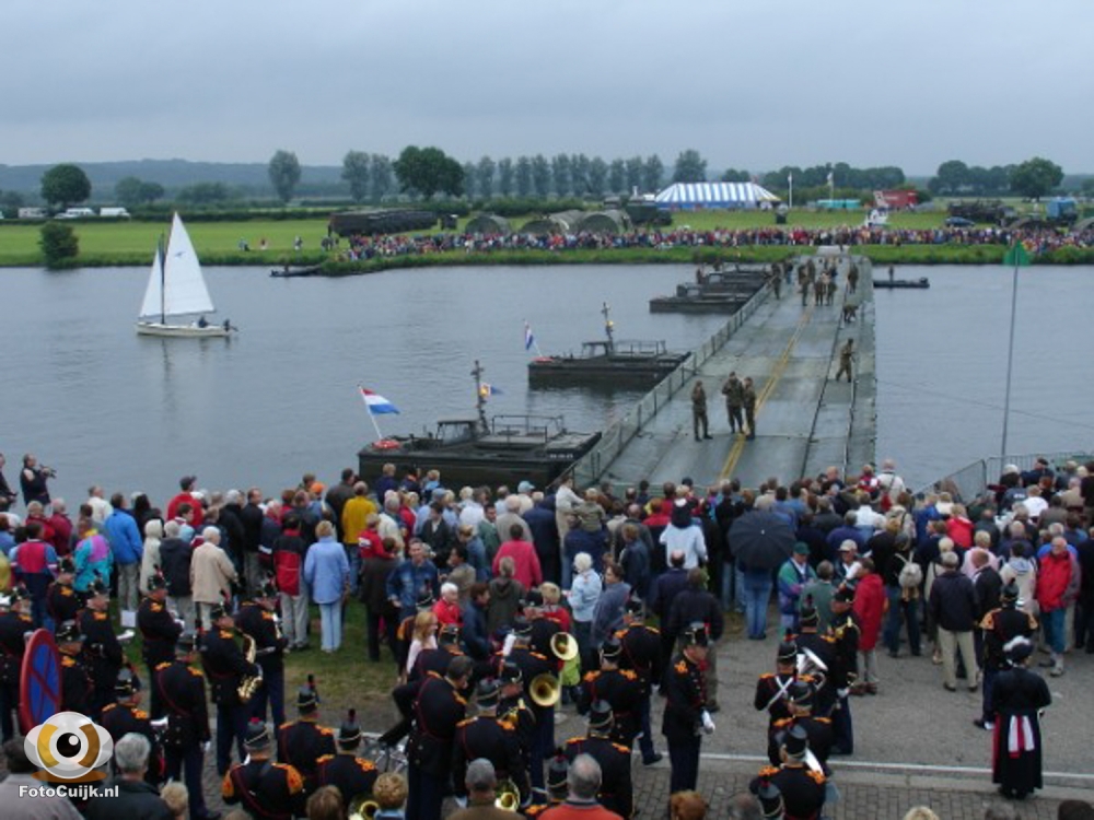Proefsluiting pontonbrug 35 20210527 1227252786