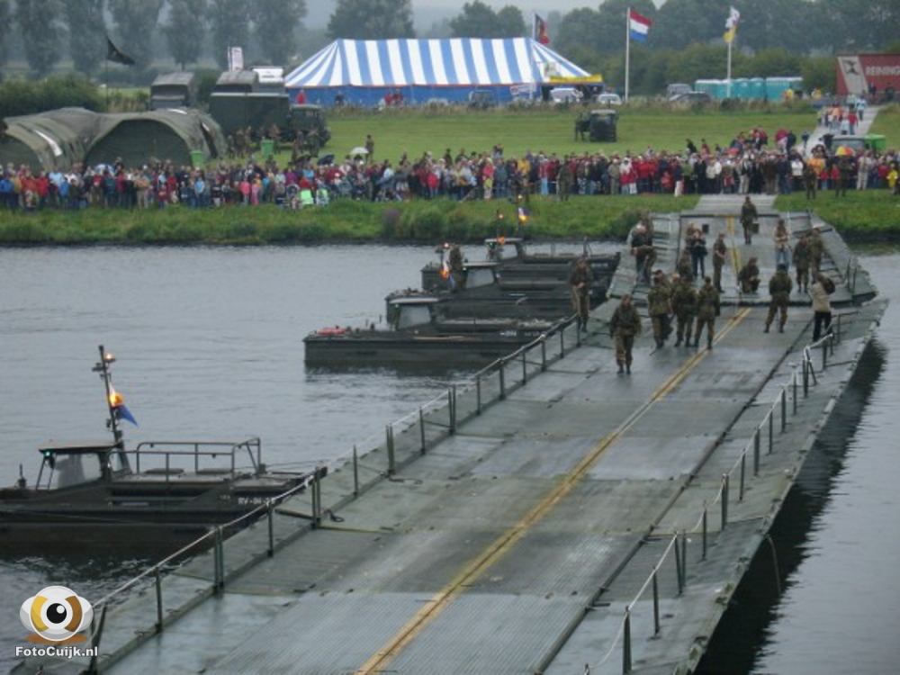 Proefsluiting pontonbrug 38 20210527 1437949115